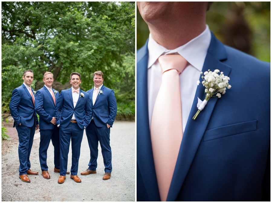 groomsmen and boutonniere 